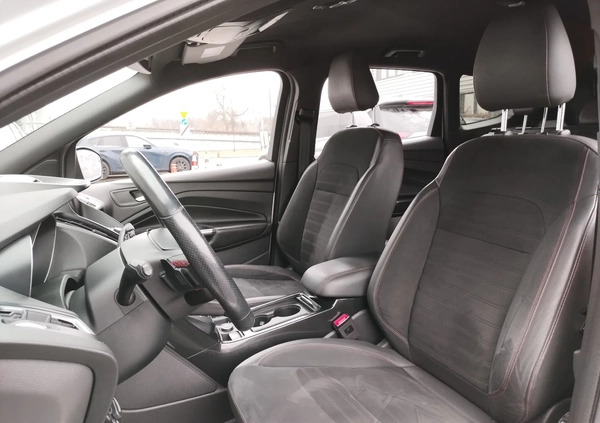 Ford Kuga cena 88900 przebieg: 124941, rok produkcji 2018 z Sulmierzyce małe 301